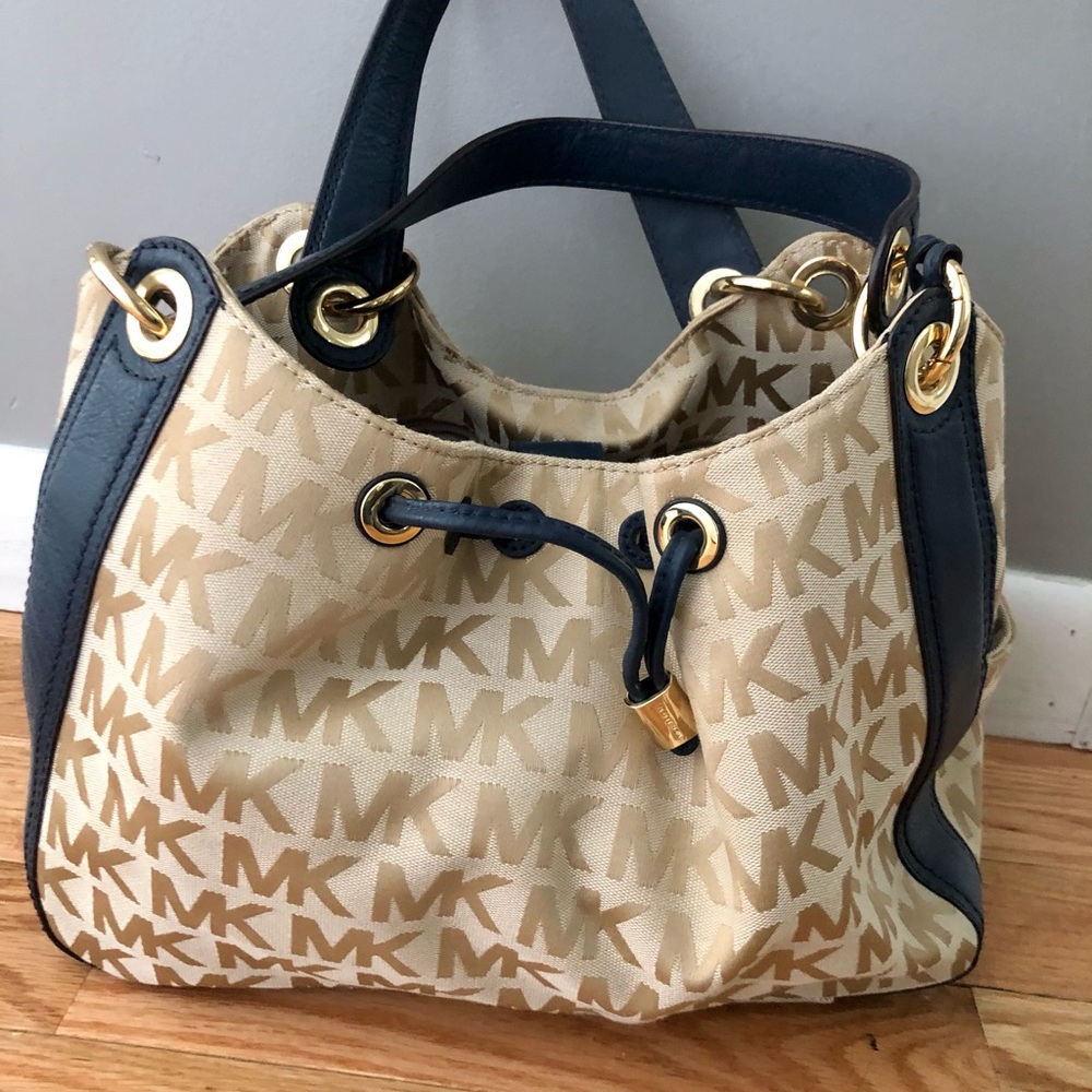 Michael kors tan bag